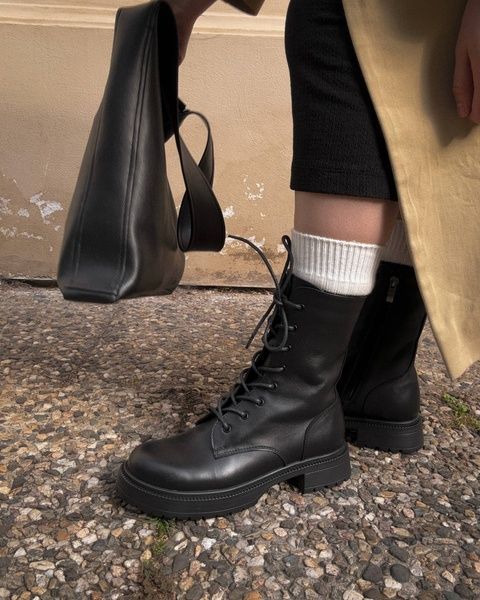 Boots BROOK (black leather) 36 fur